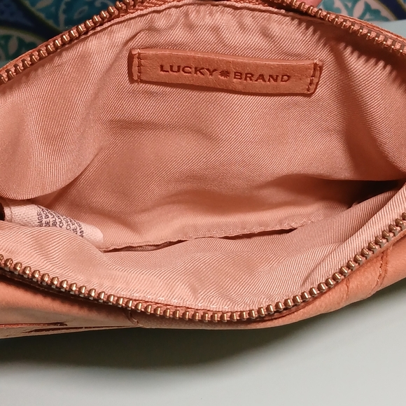 Lucky Brand Tan Leather Crossbody/Wristlet - Picture 6 of 14